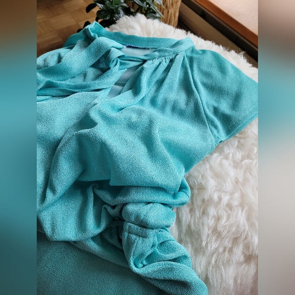 1970's Turquoise Terry cloth/Polyester Dress Size 12/14 with tie& elastic waist - Picture 10 of 11